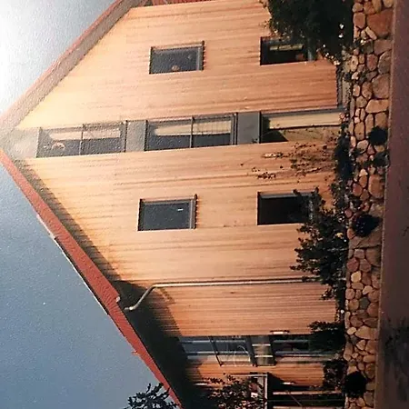 Kro Gaestehaus/fewos/boardinghaus Sued